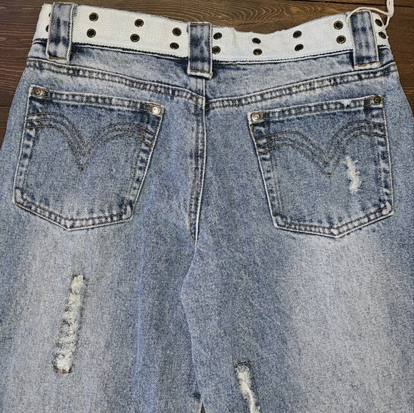 Vintage Hollywood studio bedazzled jeans - Picture 5 of 9